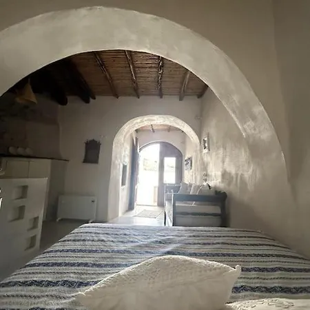 Cave-guesthouse To Heritage